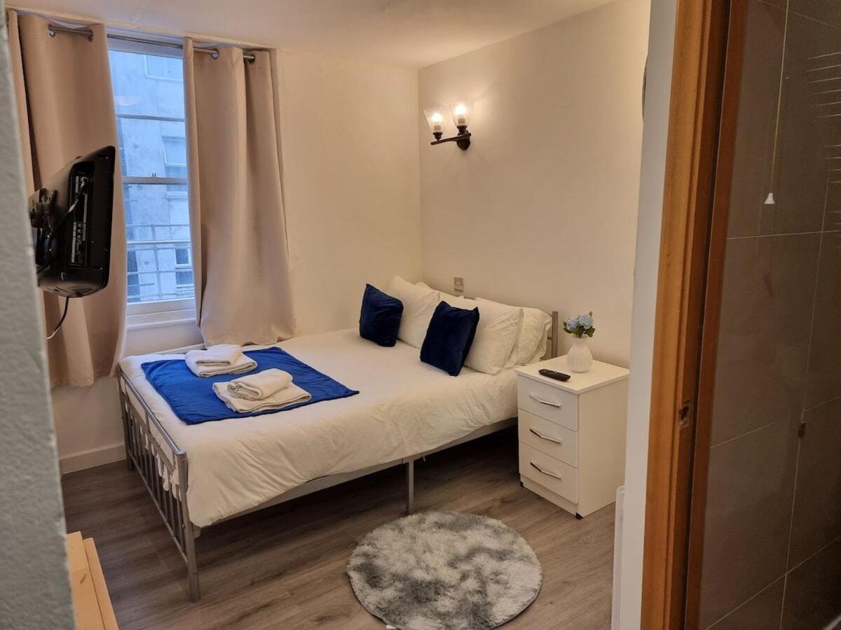 F302-3rd Floor For 2 Near Hyde Park Апартаменты